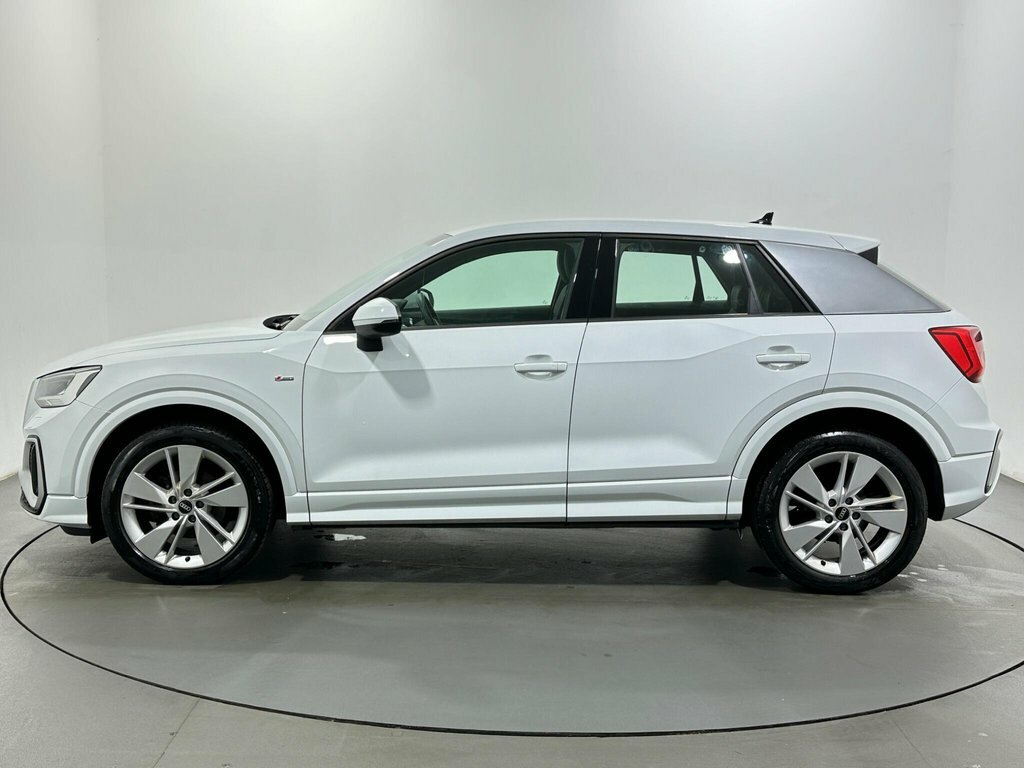 Audi Q2 1.5L S Line MK21GLF White #4