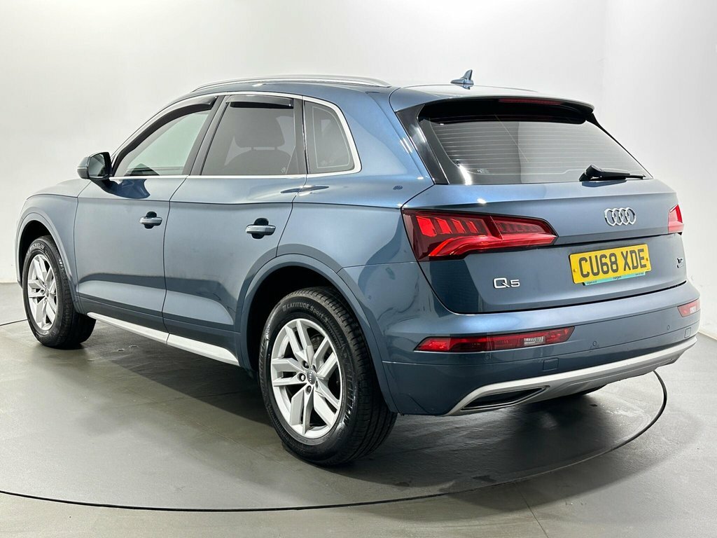 Audi Q5 2L Se Blue #5