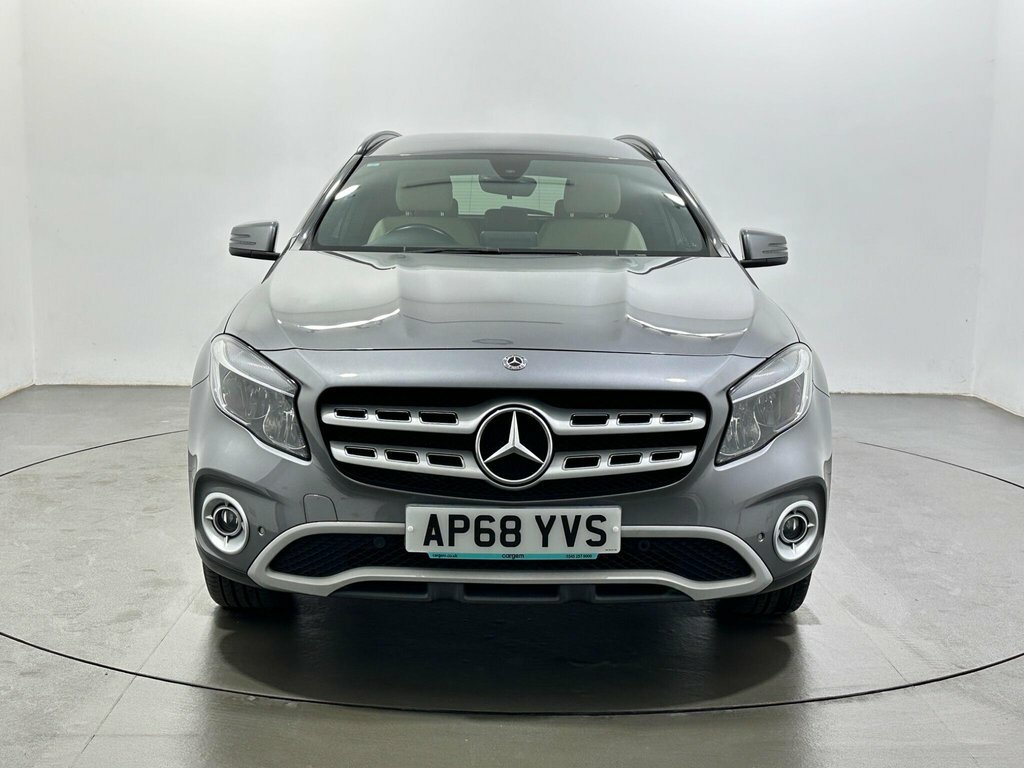 Mercedes-Benz GLA Class 1.6L Se AP68YVS Grey #2