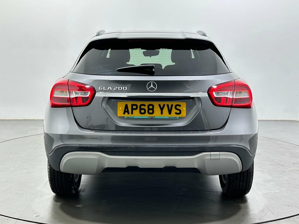 Mercedes-Benz GLA Class 1.6L Se AP68YVS Grey #6