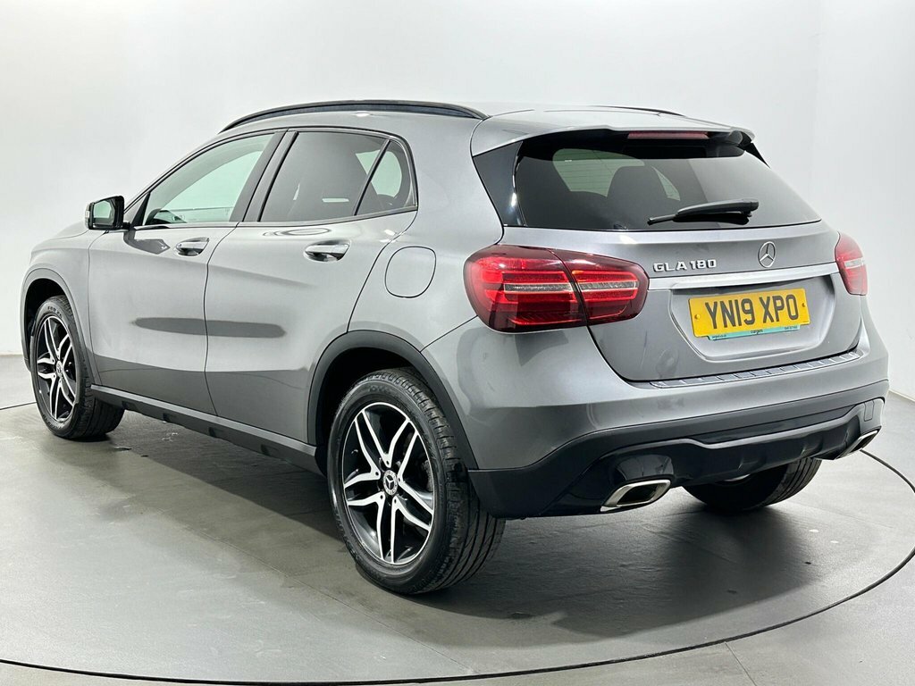 Mercedes-Benz GLA Class 1.6L Urban Edition YN19XPO Grey #5