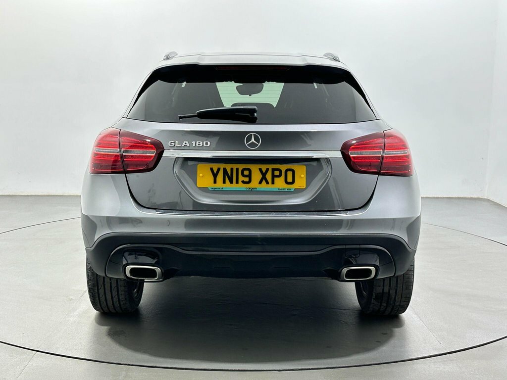 Mercedes-Benz GLA Class 1.6L Urban Edition YN19XPO Grey #6