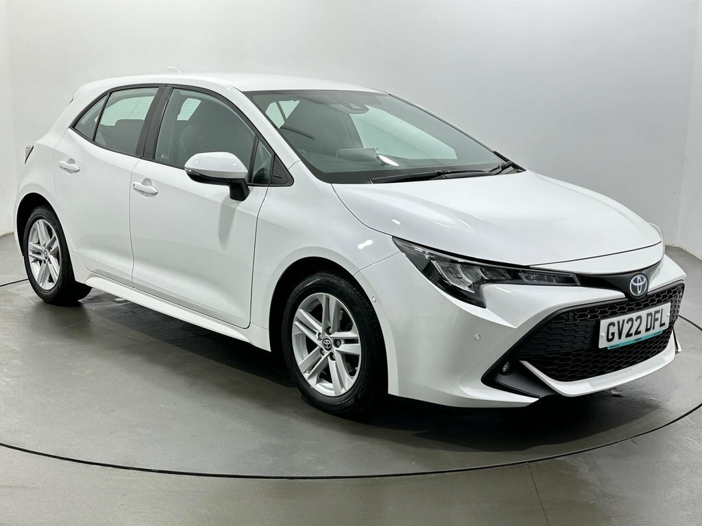 Toyota Corolla 1.8L Icon Tech GV22DFL White