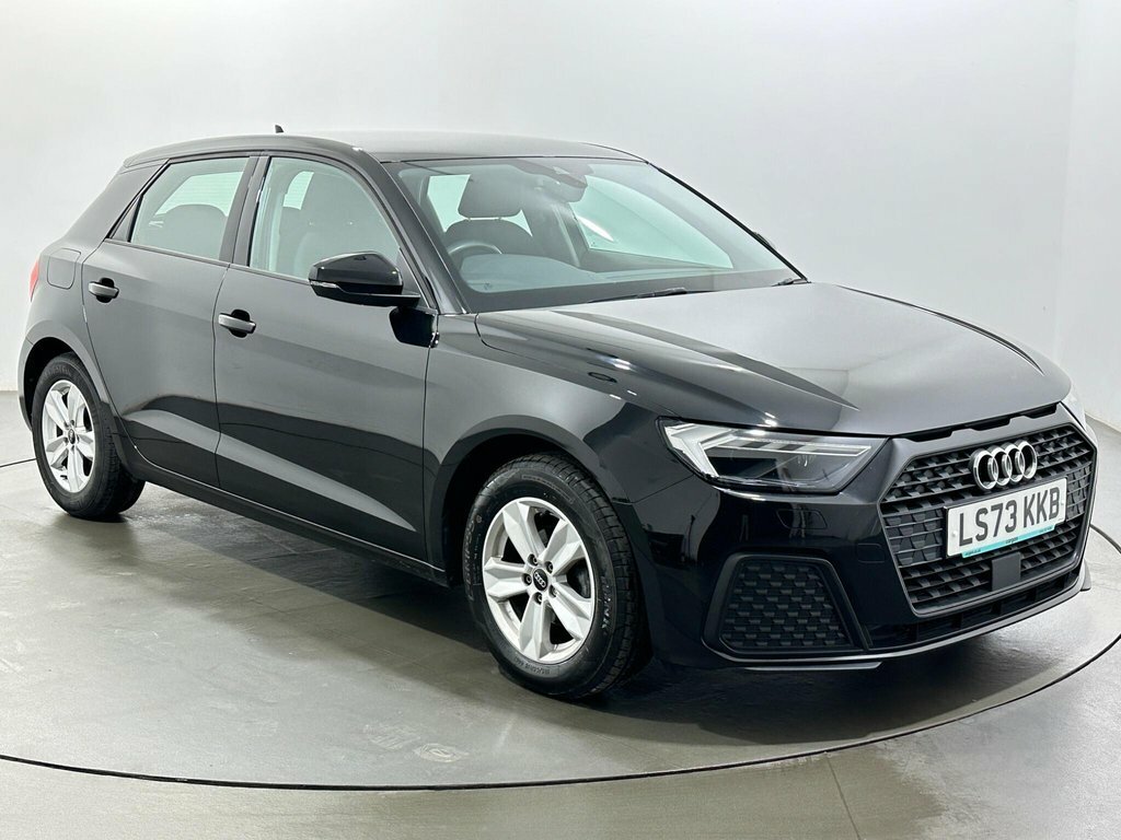 Audi A1 1L Technik Black