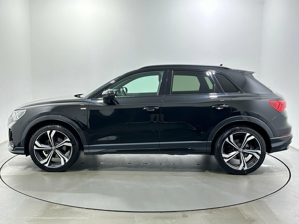 Audi Q3 1.5L Edition 1 KS20RYX Black #4