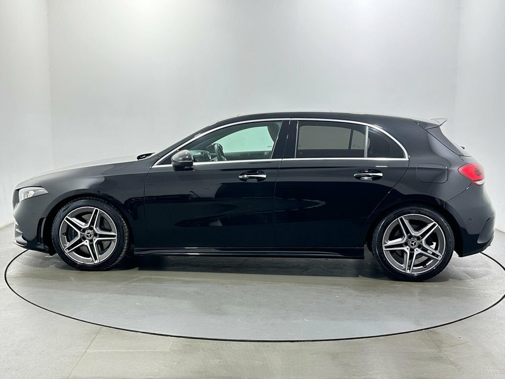 Mercedes-Benz A Class 2L Amg Line NG19VWA Black #4