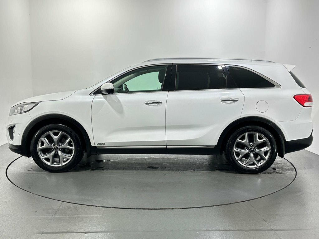 Kia Sorento 2.2L Kx-4 White #4