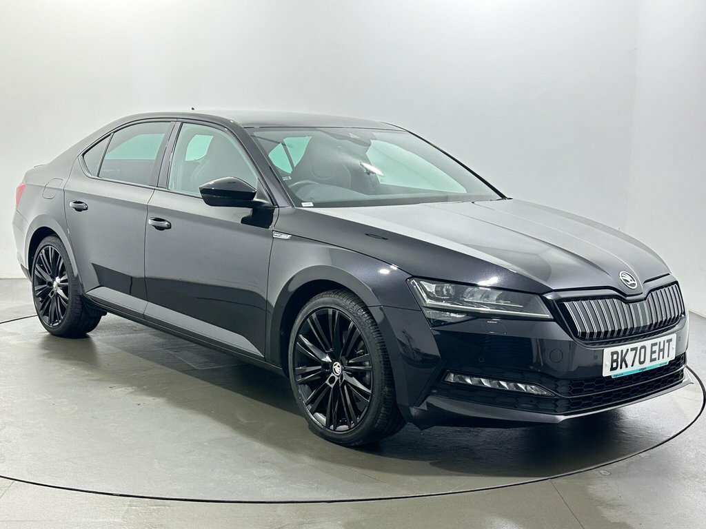 Skoda Superb 1.4L Sportline Plus BK70EHT Black