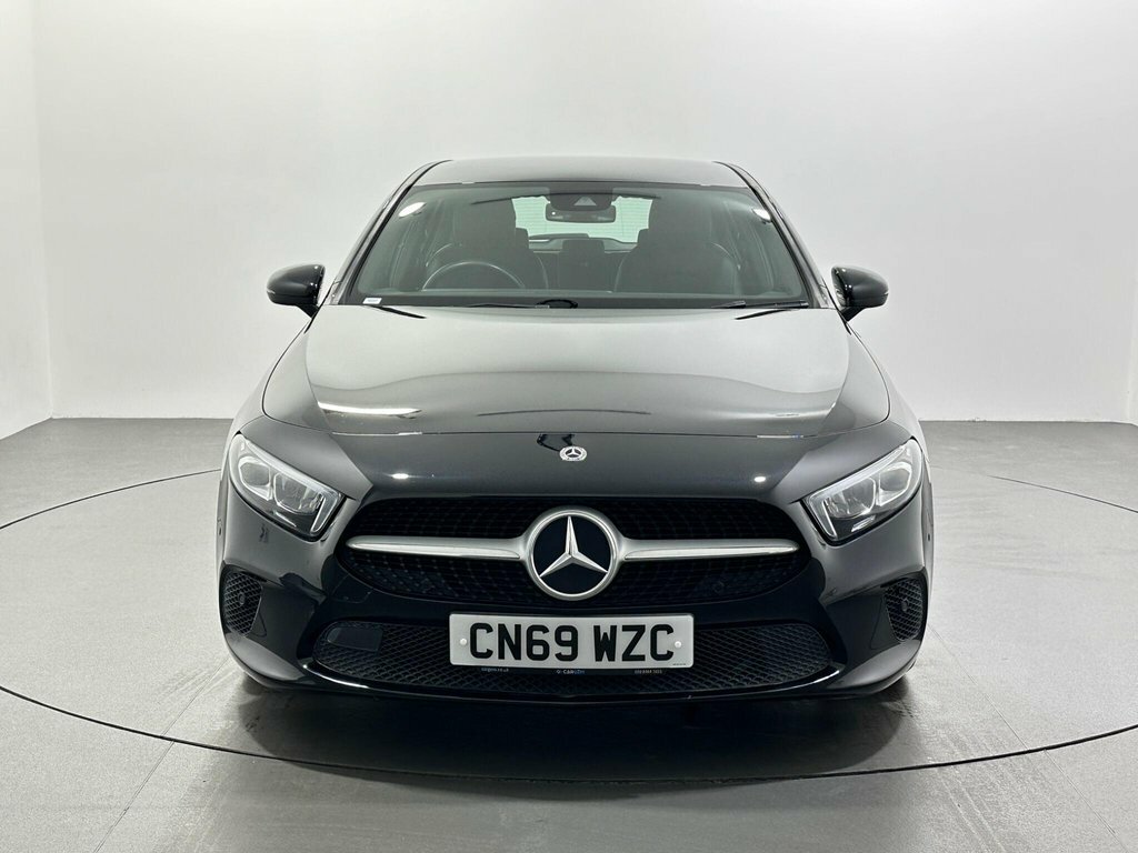 Mercedes-Benz A Class 1.3L Sport Black #2