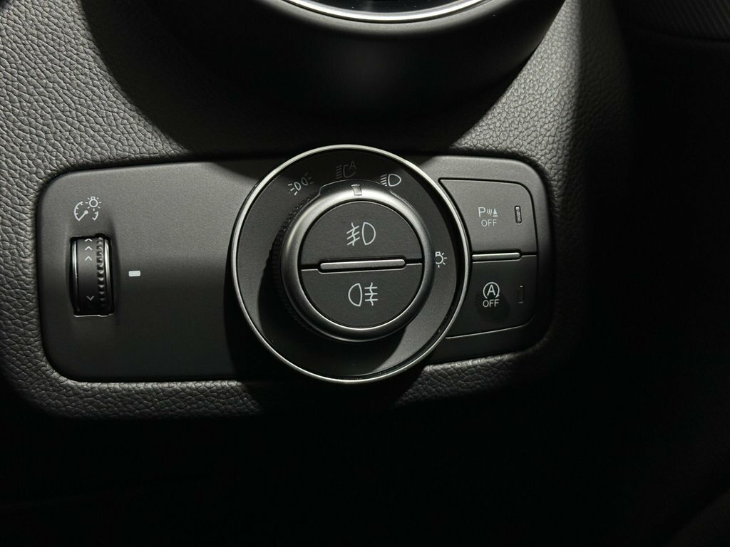 Alfa Romeo Stelvio Speciale Red #16