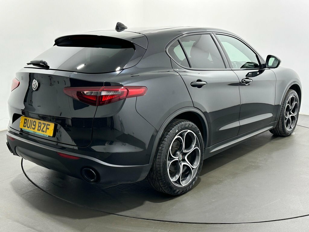 Alfa Romeo Stelvio Speciale Red #49