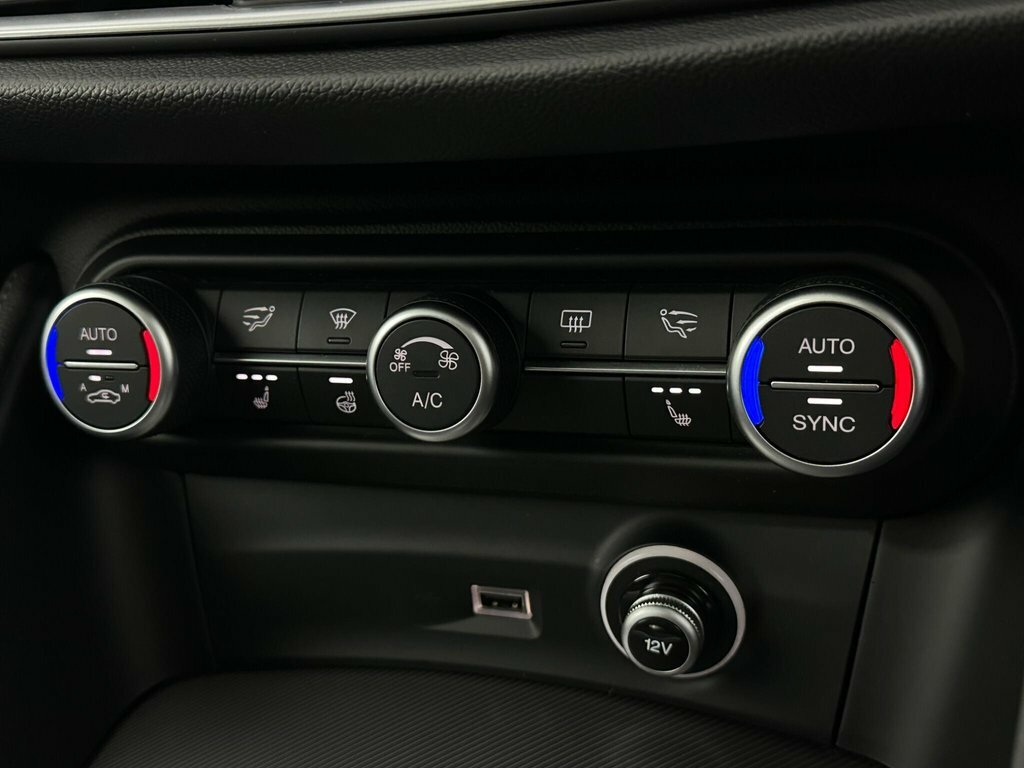 Alfa Romeo Stelvio Speciale Red #20