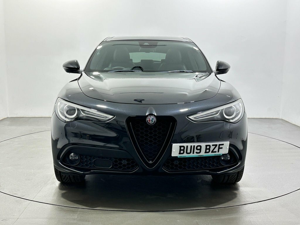 Alfa Romeo Stelvio Speciale Red #2