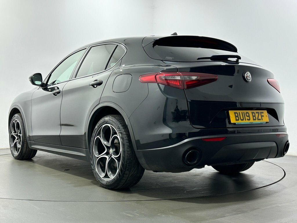 Alfa Romeo Stelvio Speciale Red #46