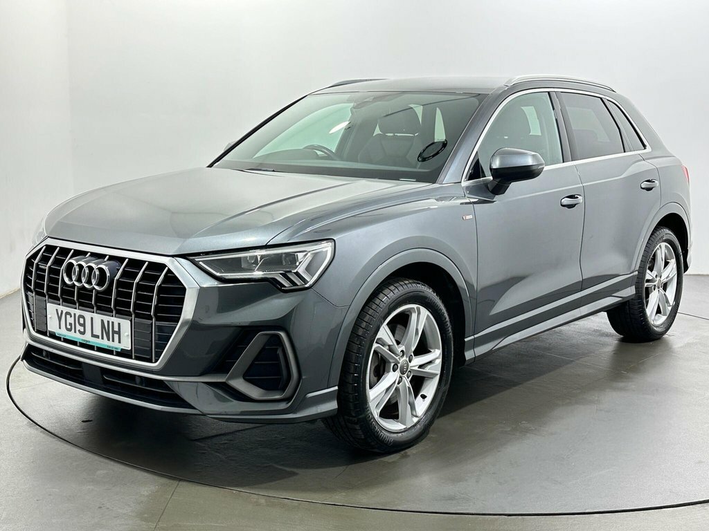 Audi Q3 2L S Line YG19LNH Grey #3
