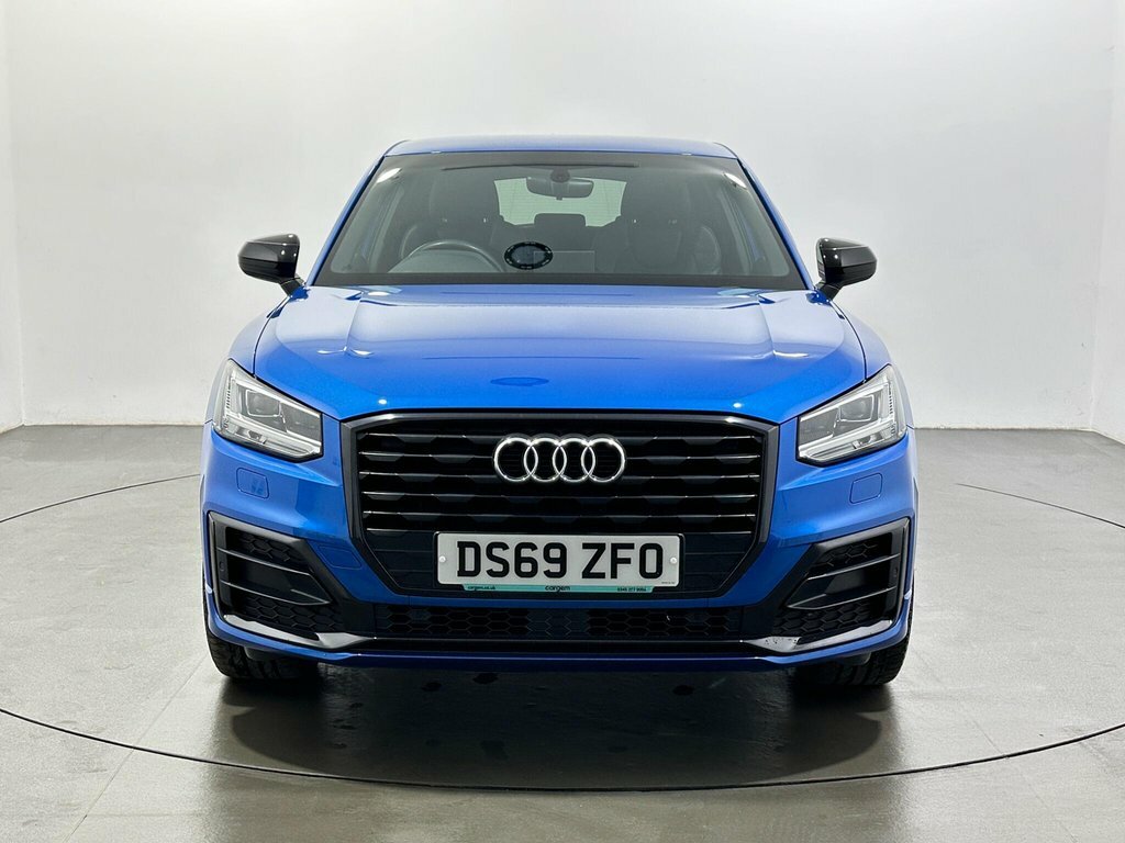 Audi Q2 1.5L Black Edition DS69ZFO Blue #2