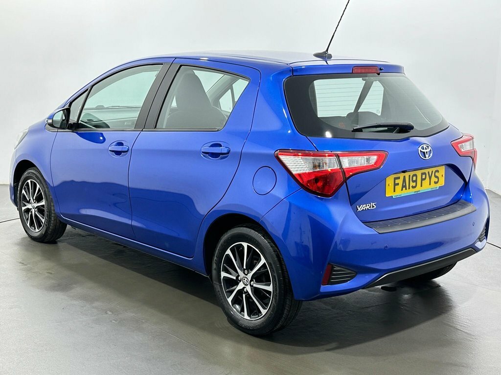 Toyota Yaris 1.5L Icon Tech FA19PYS Blue #5