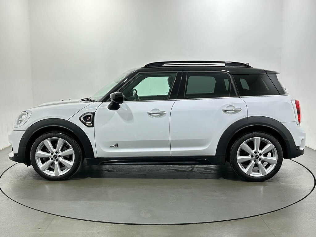 Mini Countryman 2L Cooper S Exclusive RV69TVP White #4