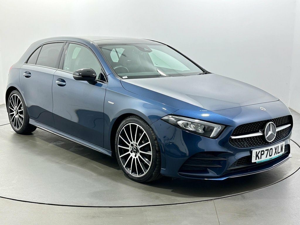 Mercedes-Benz A Class 2L Exclusive Edition Blue