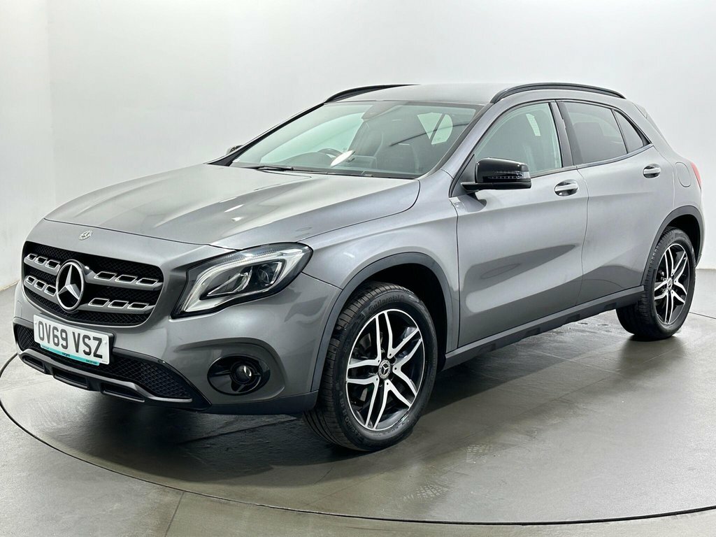 Mercedes-Benz GLA Class 1.6L Urban Edition OV69VSZ Grey #3
