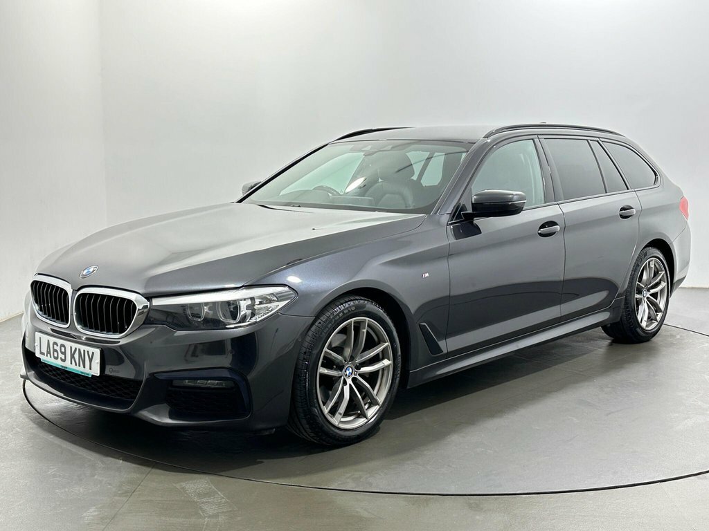 BMW 5 Series 2L M Sport LA69KNY Grey #3