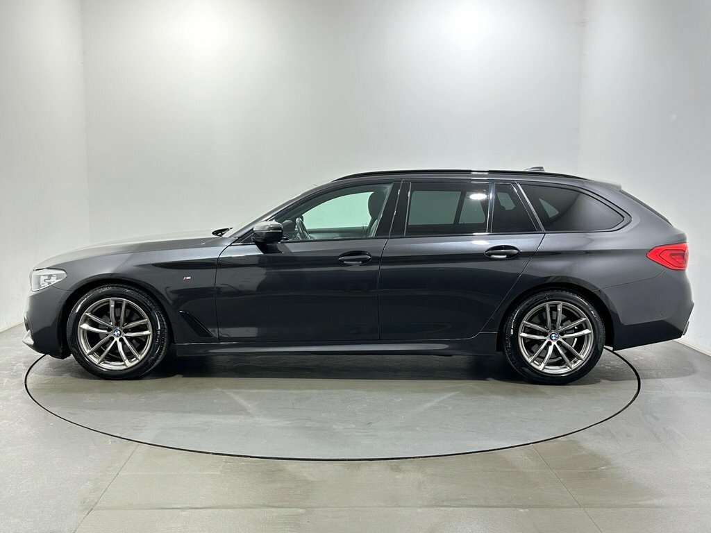 BMW 5 Series 2L M Sport LA69KNY Grey #4