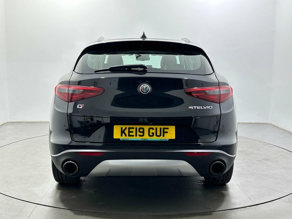 Alfa Romeo Stelvio 2L Speciale Black #6