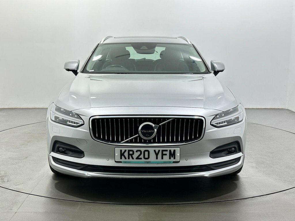 Volvo V90 2L Momentum Silver #2