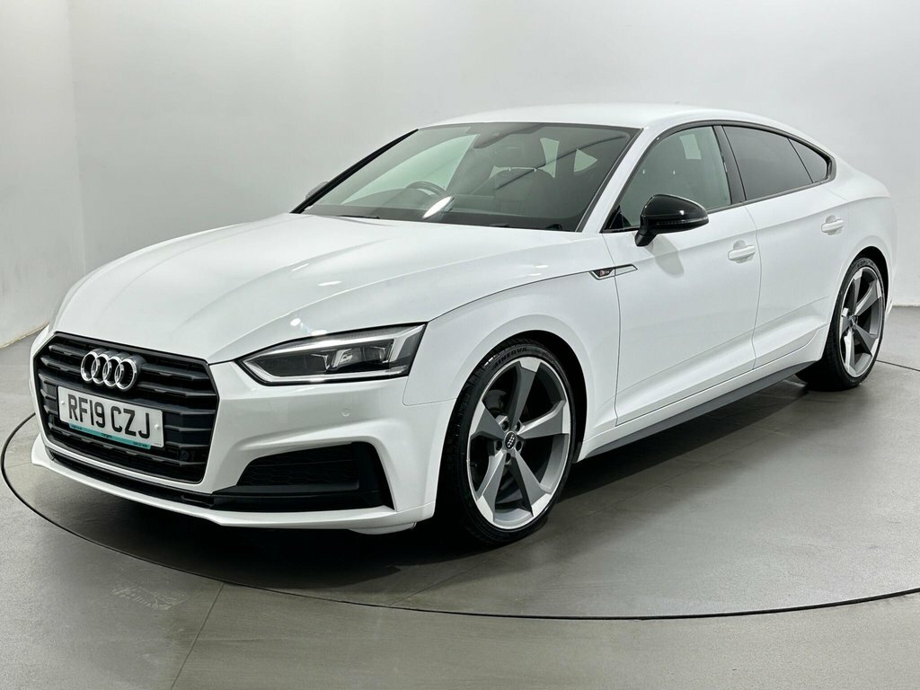 Audi A5 2L Black Edition White #3