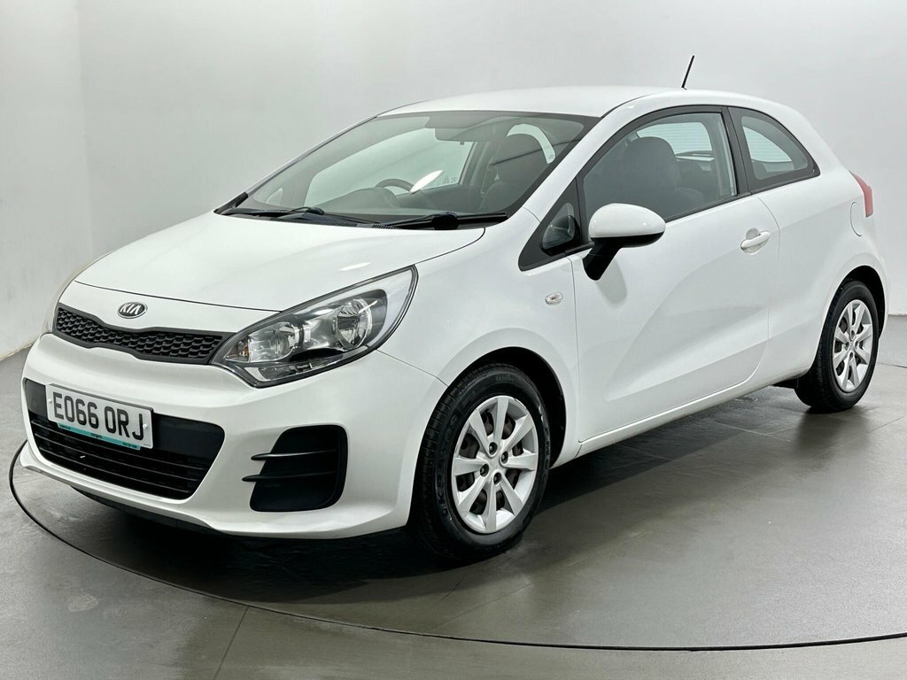 Kia RIO 1.3L 1 White #3