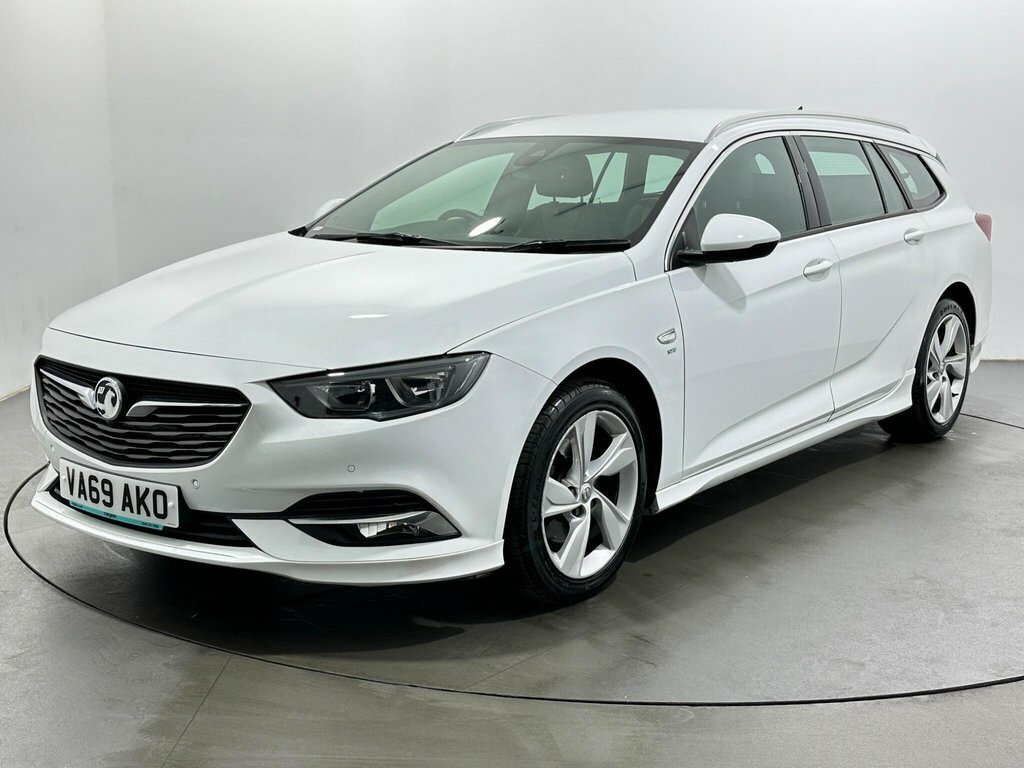 Vauxhall Insignia 2L Sri Vx Line Nav White #3