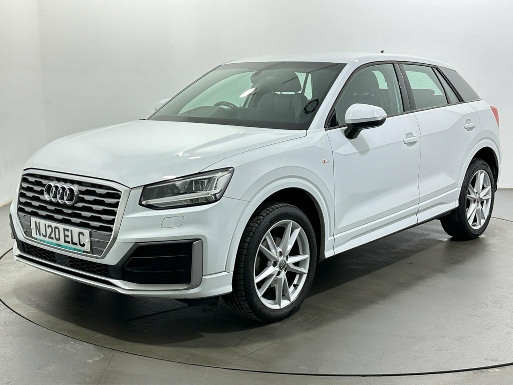 Audi Q2 1.5L S Line White #3