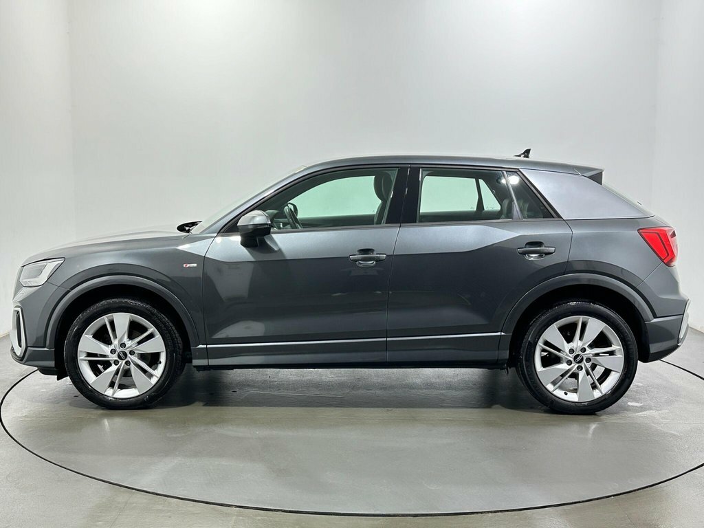 Audi Q2 1.5L S Line GF21FNW Grey #4