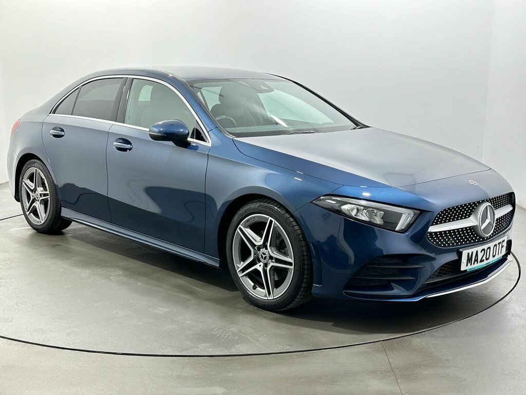 Mercedes-Benz A Class 1.3L Amg Line Blue