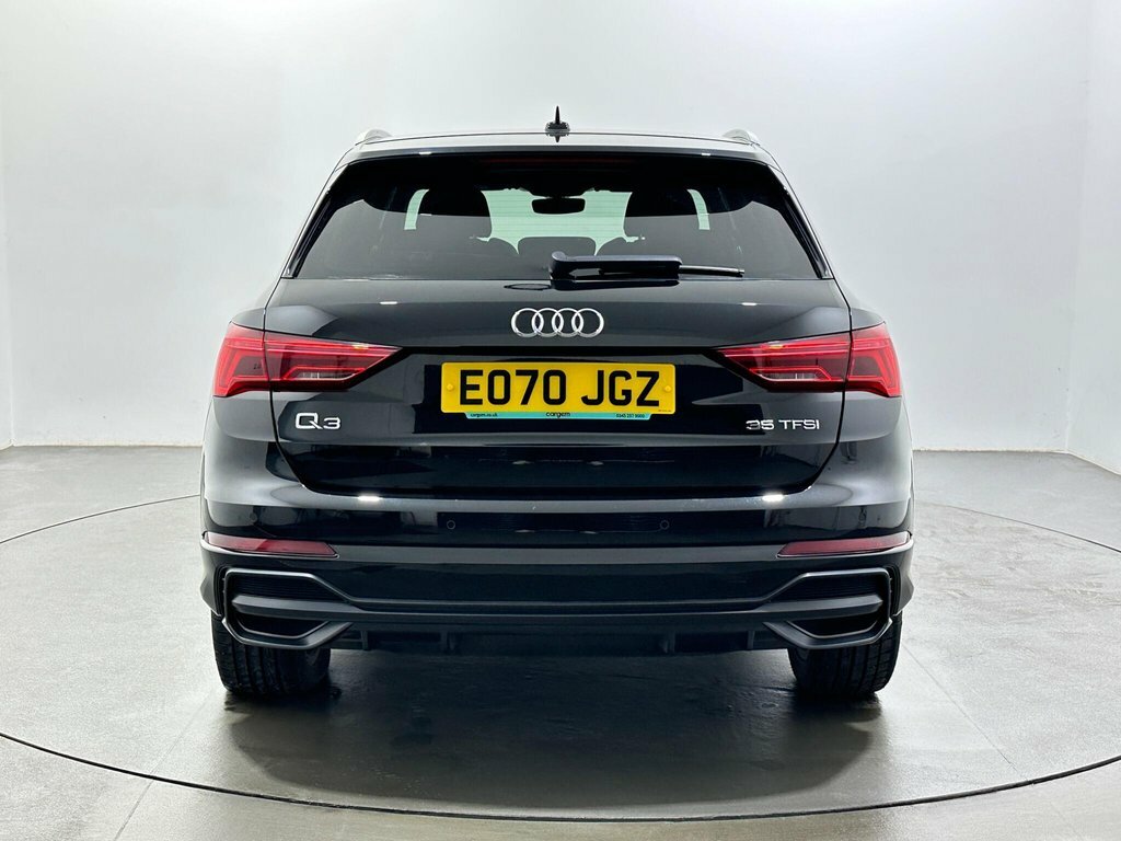 Audi Q3 1.5L S Line EO70JGZ Black #6