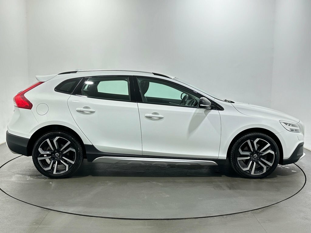 Volvo V40 Cross Country D2 Pro Winter Pack Grey #8