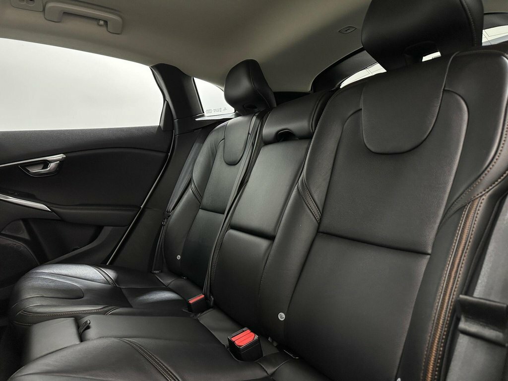 Volvo V40 Cross Country D2 Pro Winter Pack Grey #35