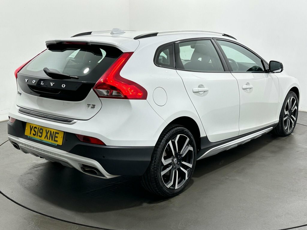 Volvo V40 Cross Country D2 Pro Winter Pack Grey #47