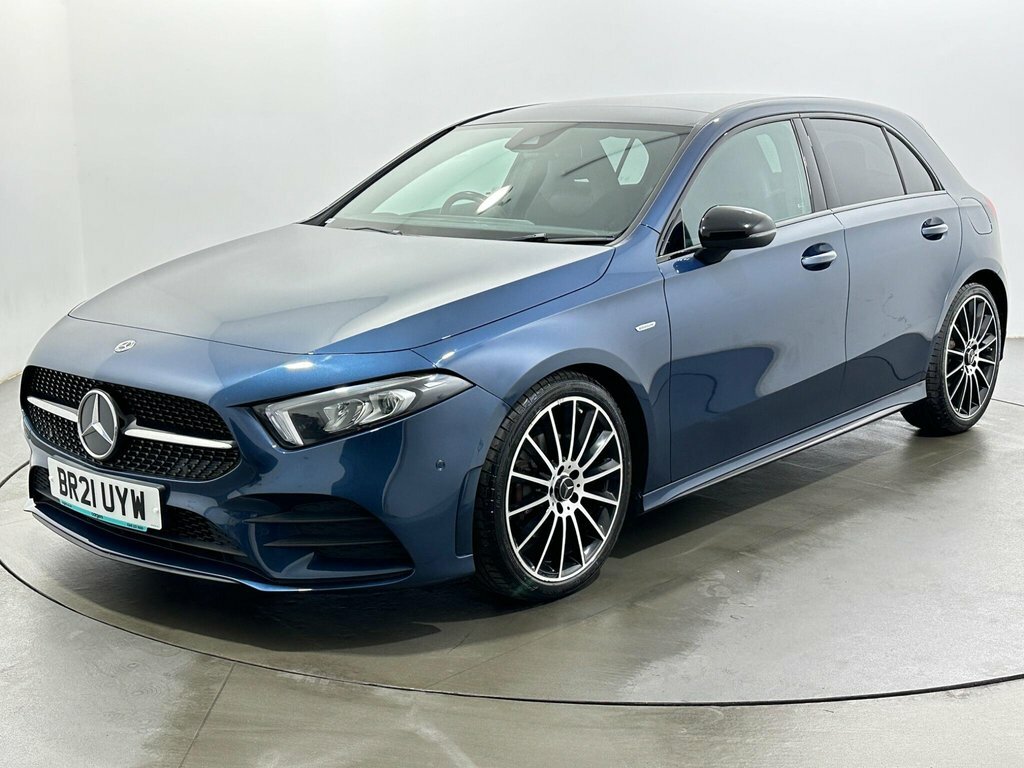 Mercedes-Benz A Class 2L Exclusive Edition BR21UYW Blue #3