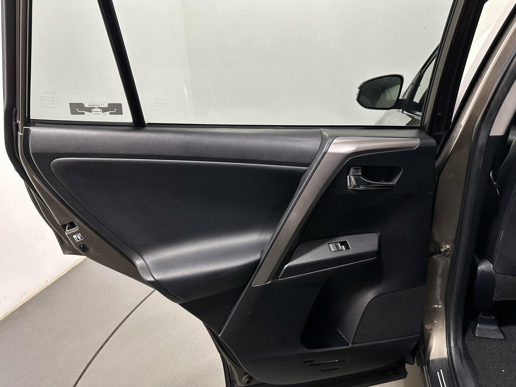 Toyota Rav 4 D-4d Active Silver #36