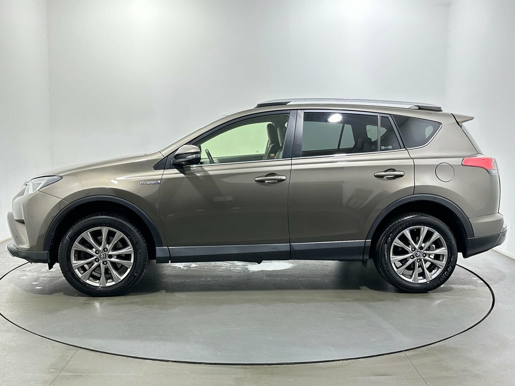 Toyota Rav 4 2.5L Excel Beige #4