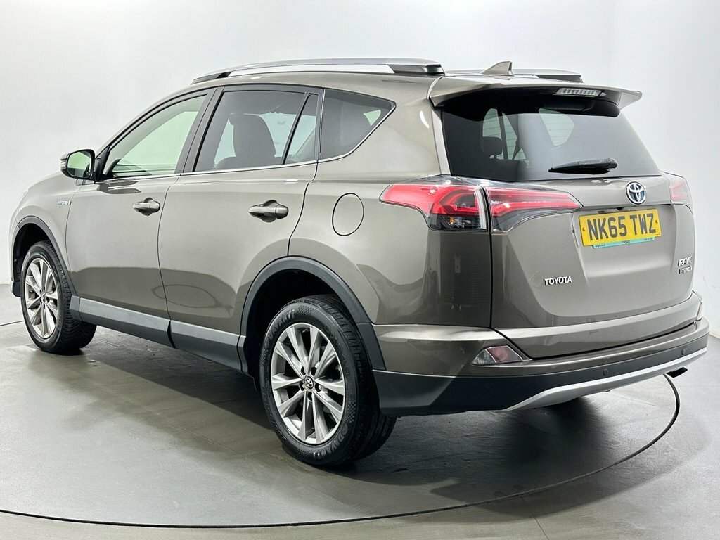Toyota Rav 4 2.5L Excel Beige #5