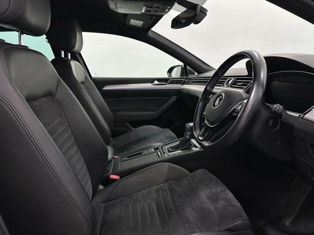 Volkswagen Passat 2.0 Tdi Se Business White #29