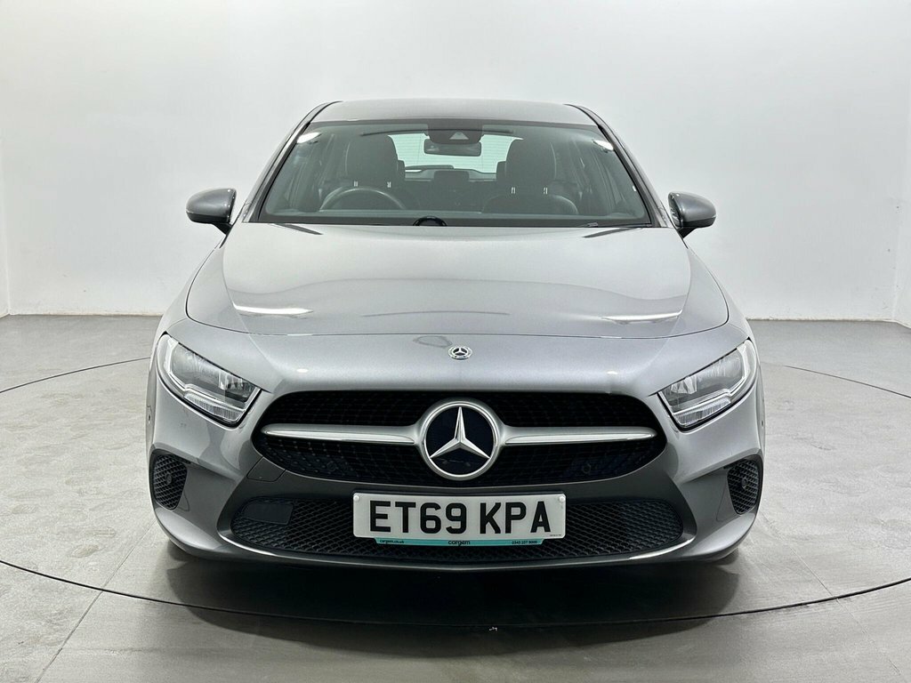 Mercedes-Benz A Class 1.3L Se ET69KPA Grey #2