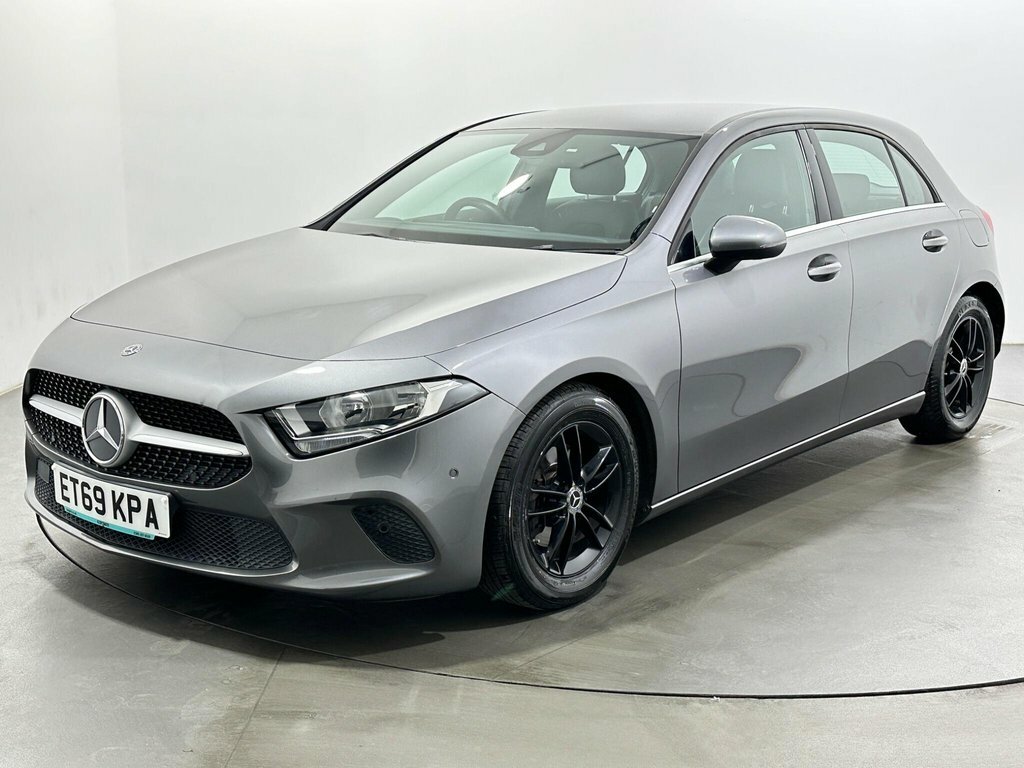Mercedes-Benz A Class 1.3L Se ET69KPA Grey #3