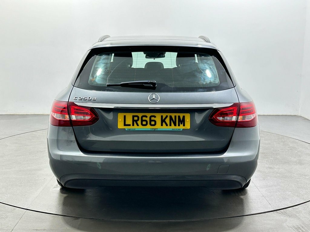 Mercedes-Benz C Class 2.1L Se LR66KNM Grey #6