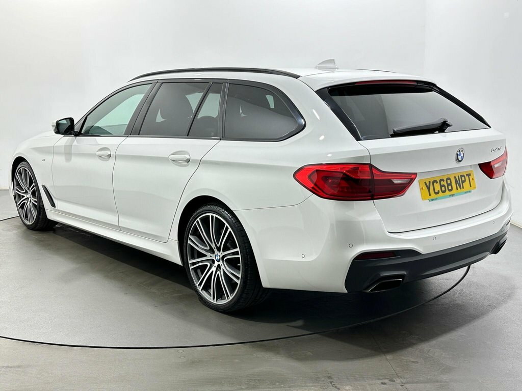 BMW 5 Series 3L M Sport White #5