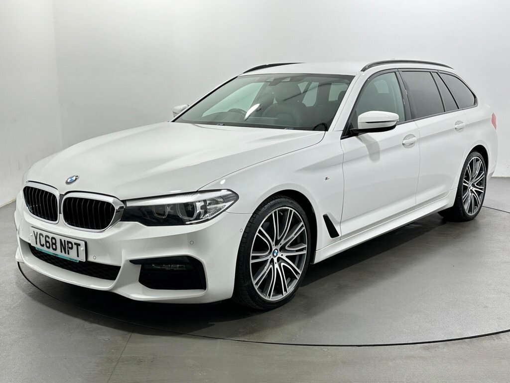 BMW 5 Series 3L M Sport White #3