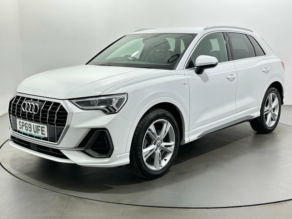 Audi Q3 1.5L S Line SP69UFE White #3
