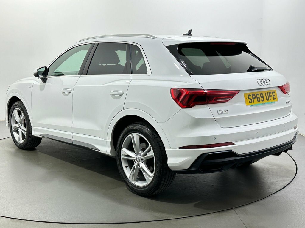 Audi Q3 1.5L S Line SP69UFE White #5
